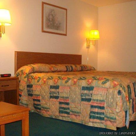 Anderson Chesterfield Travel Inn Daleville Quarto foto